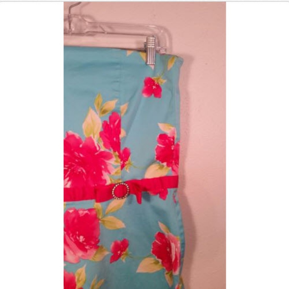 Studio y Strapless mini summer Floral DRESS 13 - Picture 2 of 3